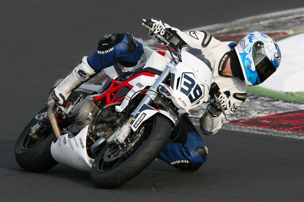 lara-cordioli-bimota38.jpg