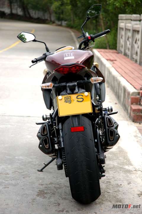 2010年 Z1000