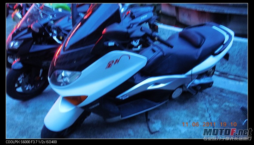 nEO_IMG_DSCN1270.jpg