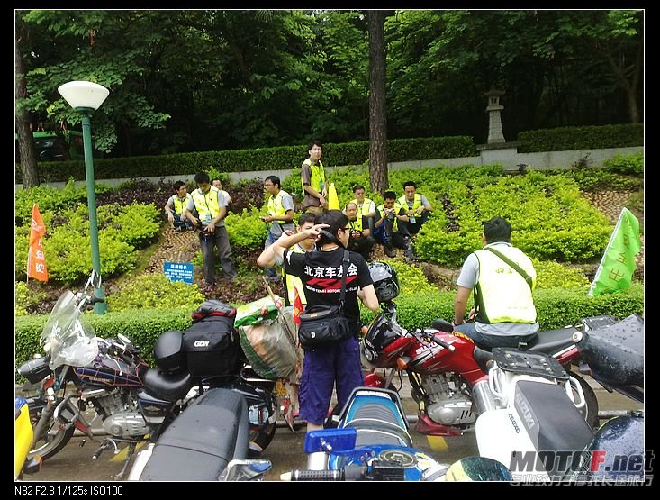 20110612694.jpg