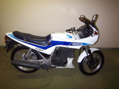 本(CBX)100.jpg