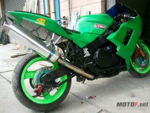 ZZR1100改6R