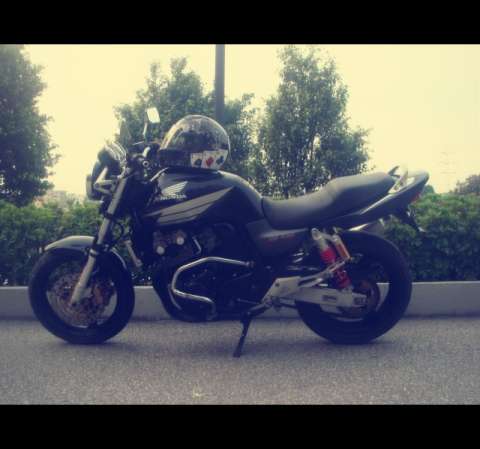 CB400