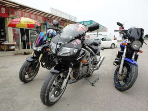SV1000