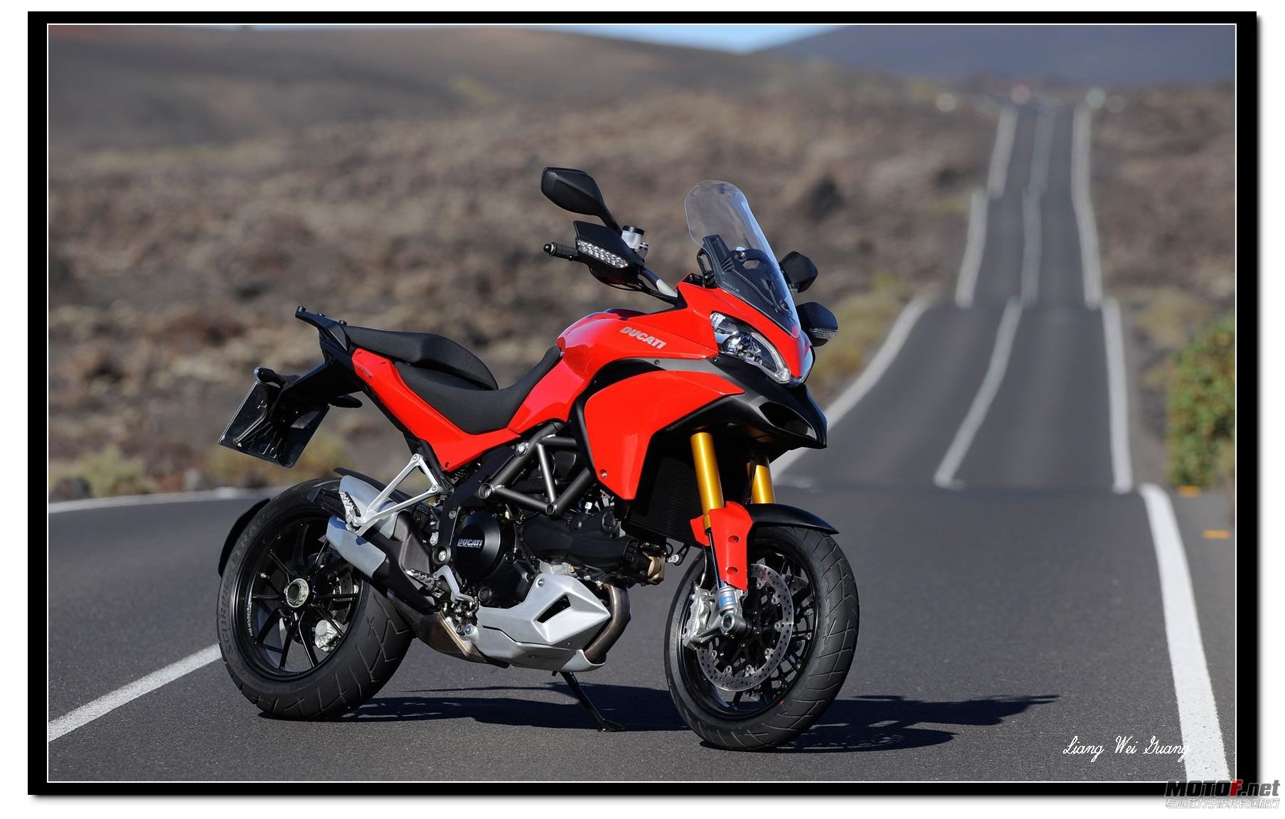 Multistrada1200 DUCATI 12.jpg