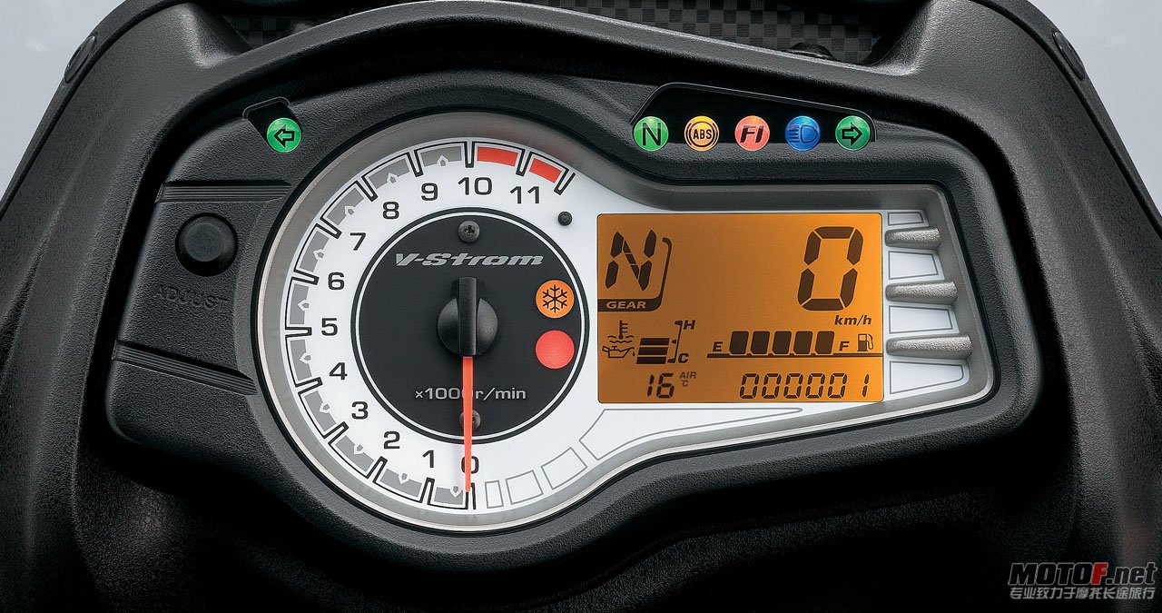 big_suzuki_dl650_12.jpg