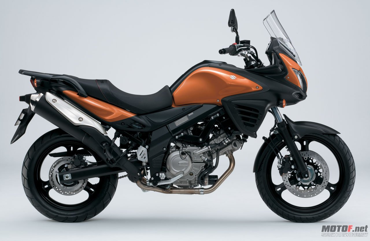 big_suzuki_dl650_40.jpg