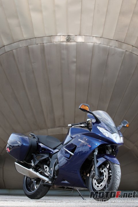 20100616_e043ae84a7b0cb41d626pz9sZHzLhscq.jpg