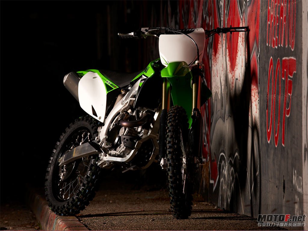 Kawasaki_KX450F_2009_15_1024x768.jpg