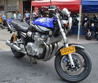 XJR1300