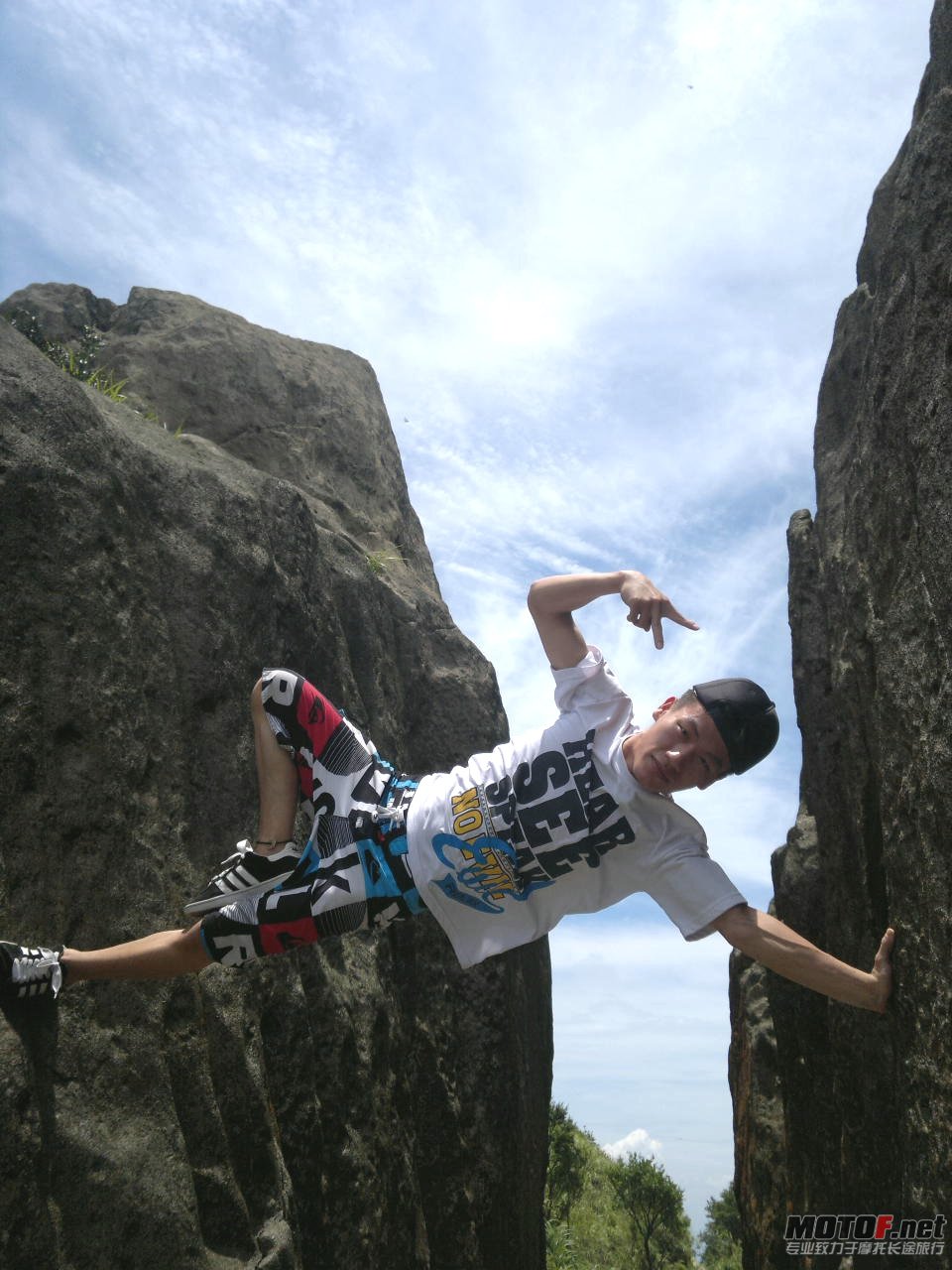 20110625986.jpg
