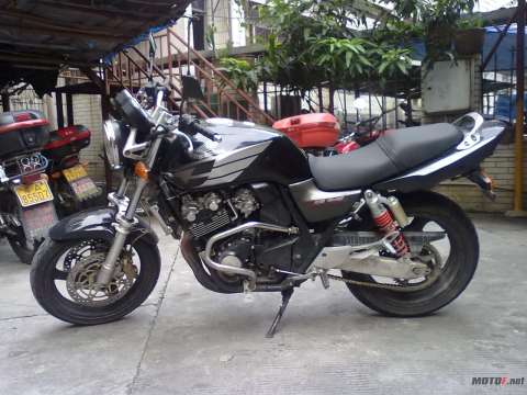 CB400一代
