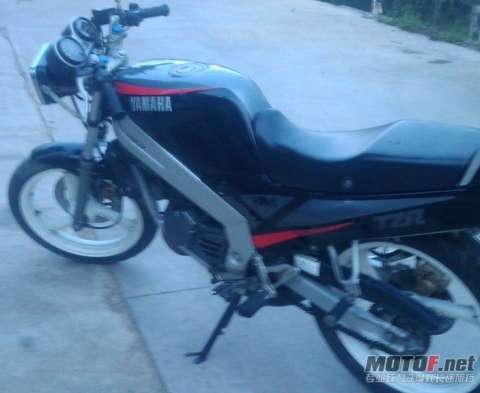 TZR125