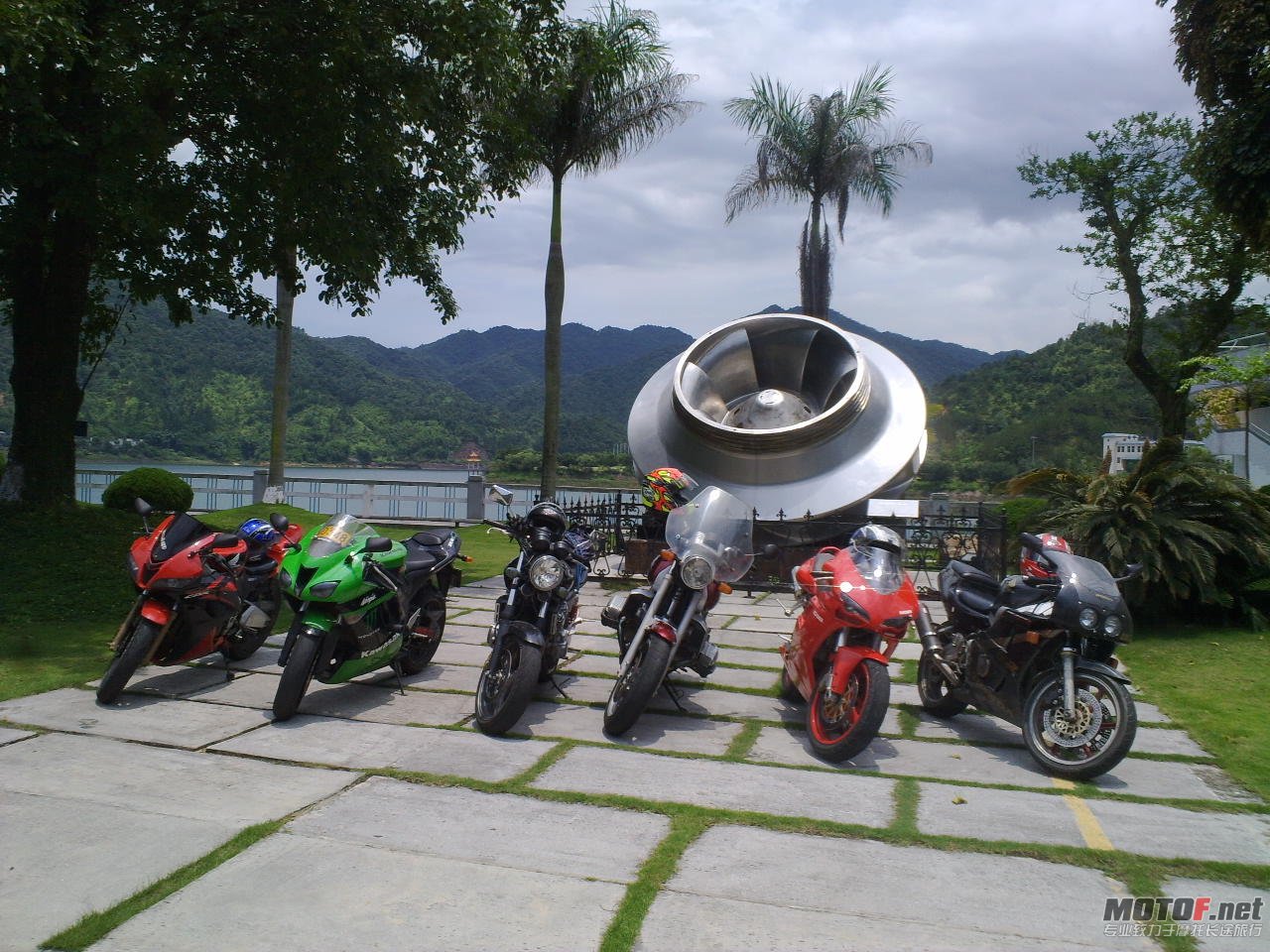 20110625369.jpg