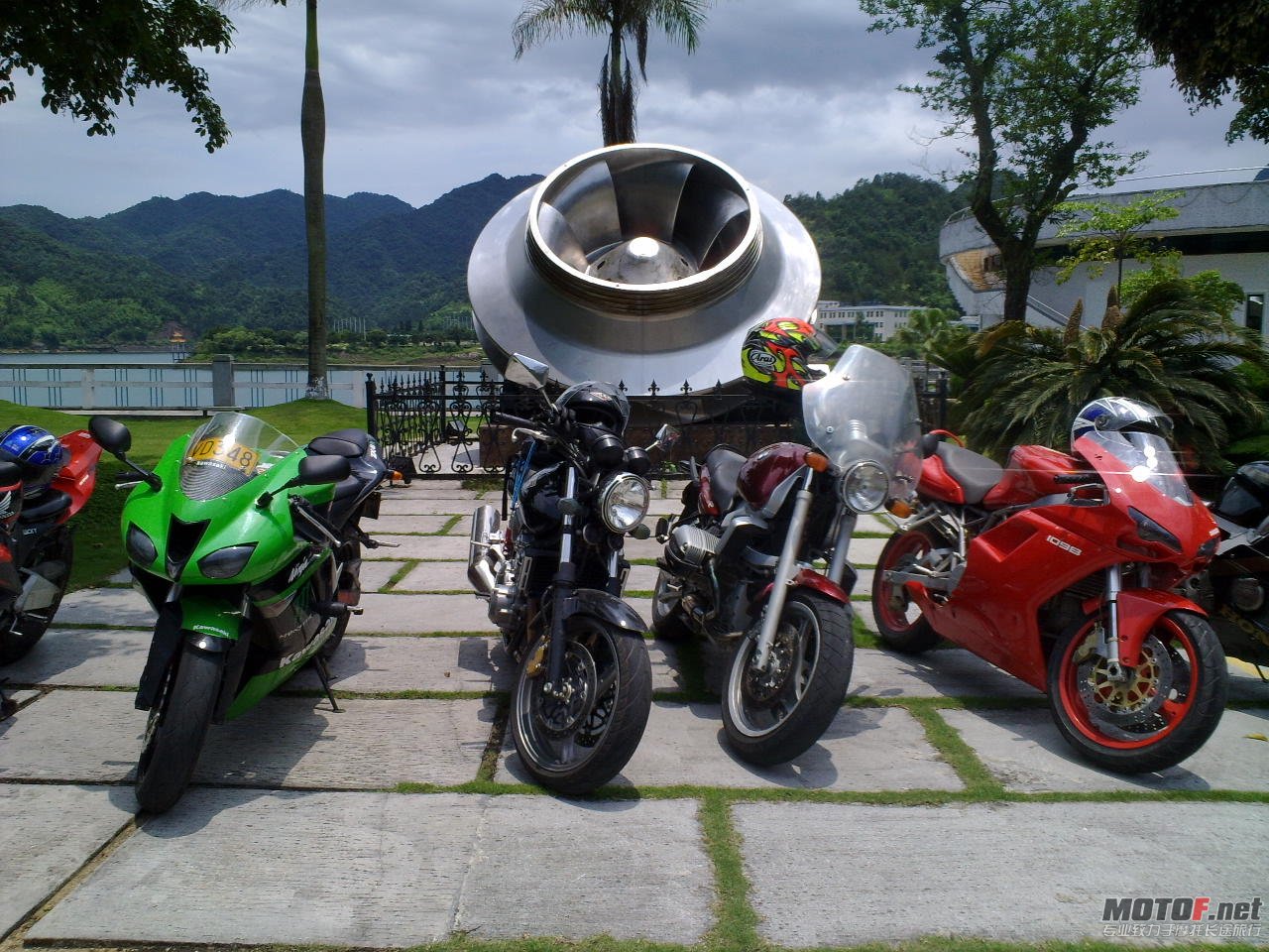 20110625370.jpg