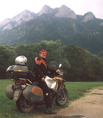 B2001_14.jpg