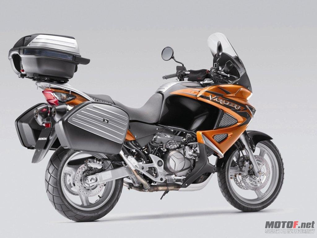 honda-xl-1000-v-varadero-ld.jpg