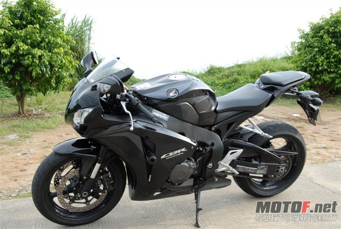 CBR1000.jpg