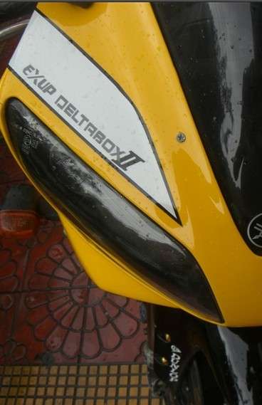 YAMAHA YZF-R1