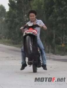 YAMAHA小绵羊