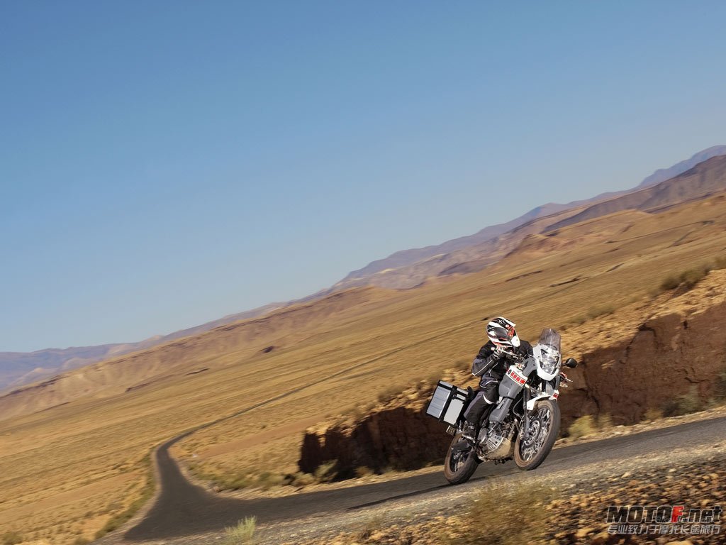 Yamaha_XT660Z_Tenere_2008_04_1024x768.jpg