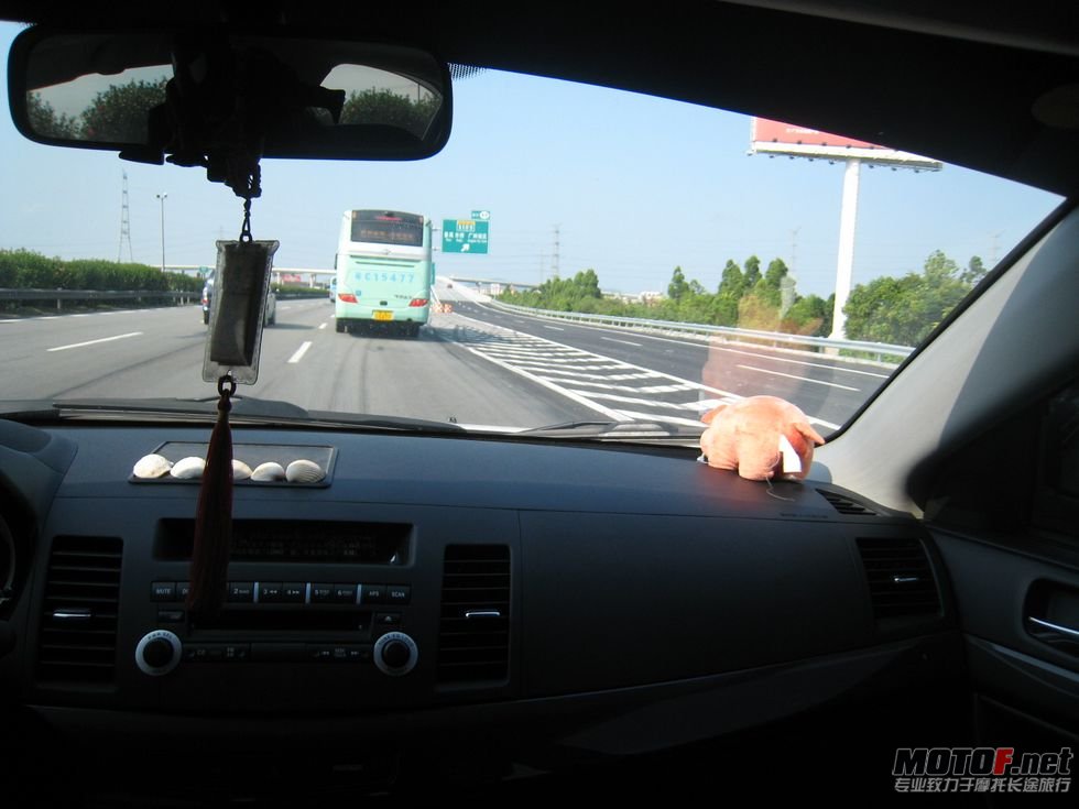 2011年7月3曰东莞买宝马 002.jpg