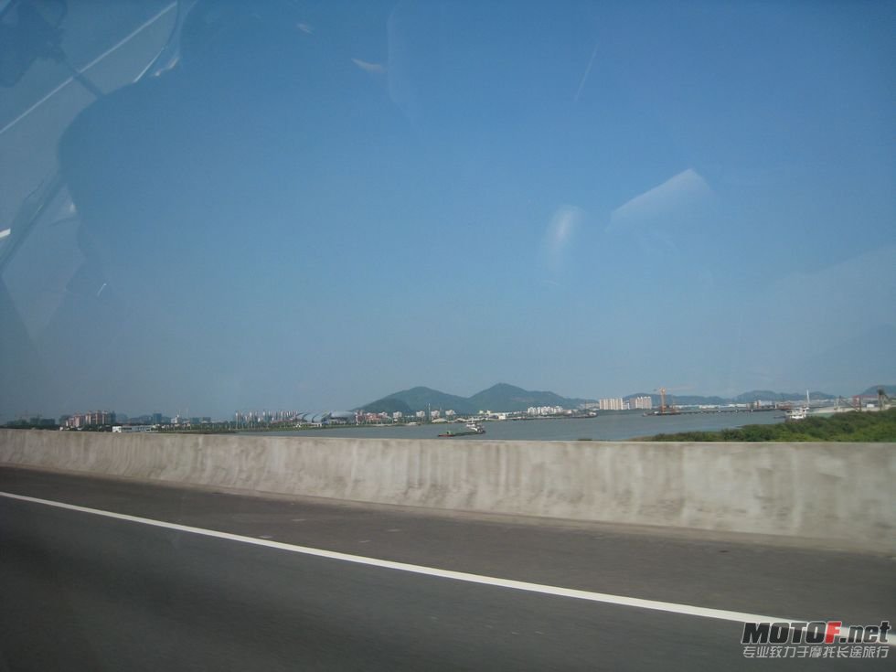 2011年7月3曰东莞买宝马 009.jpg
