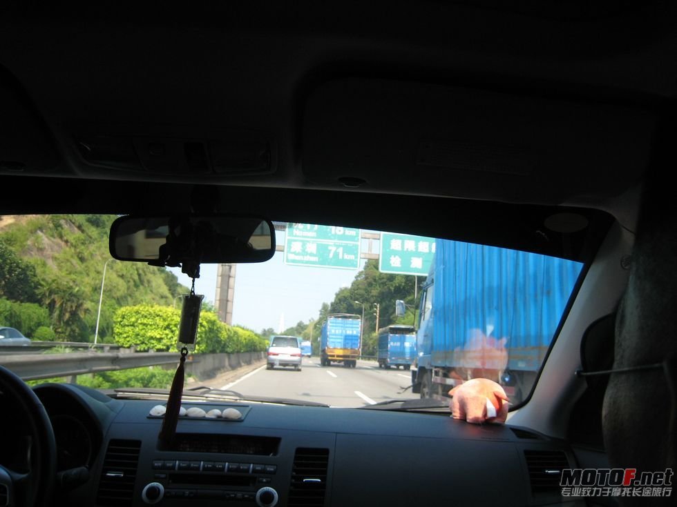 2011年7月3曰东莞买宝马 011.jpg