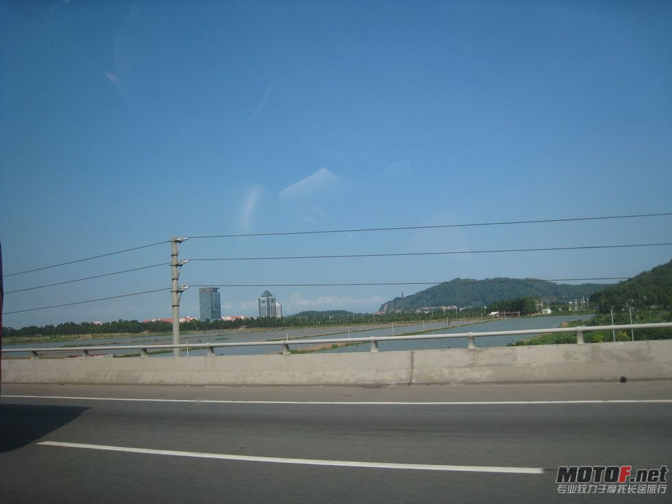 2011年7月3曰东莞买宝马 017.jpg