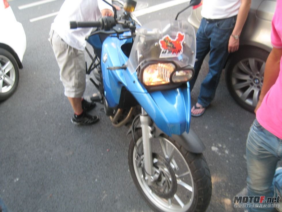 2011年7月3曰东莞买宝马 043.jpg