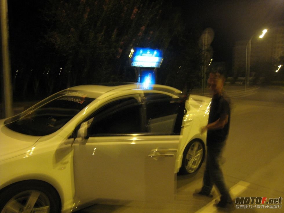 2011年7月3曰东莞买宝马 058.jpg