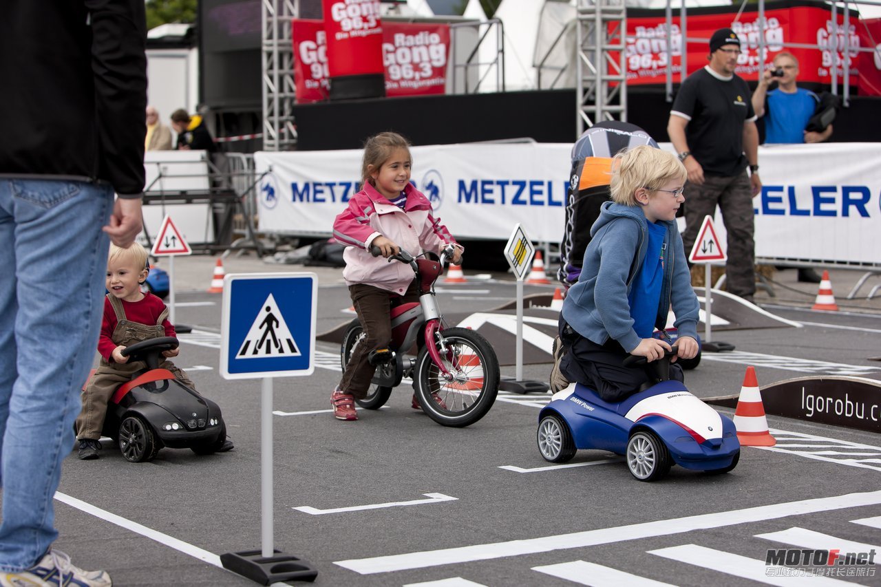 big_2BMW_Motorrad_Days_2011_13.jpg