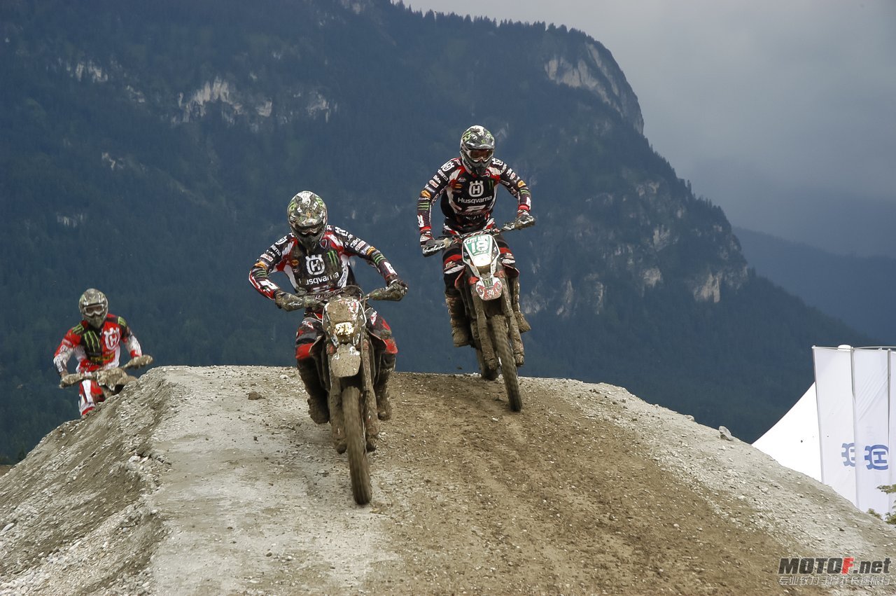 big_BMW_Motorrad_Days_2011_04.jpg