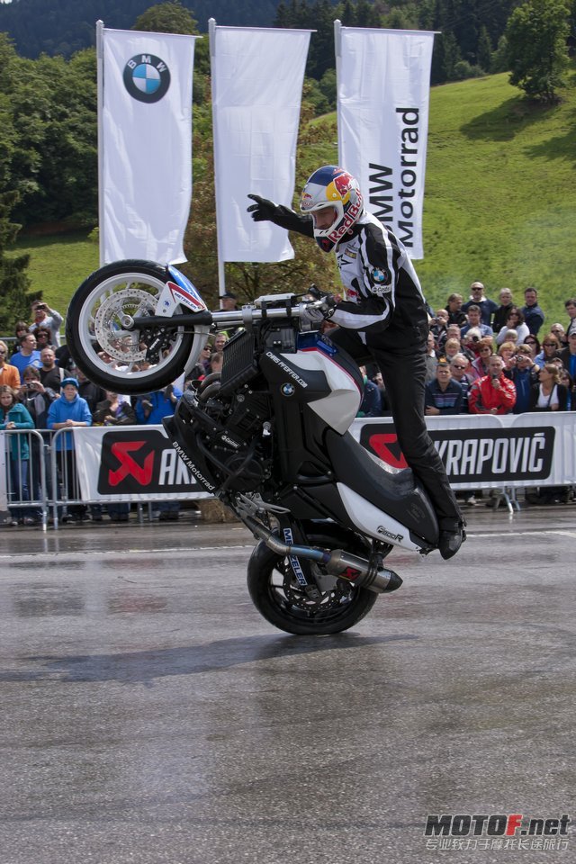 big_BMW_Motorrad_Days_2011_21.jpg