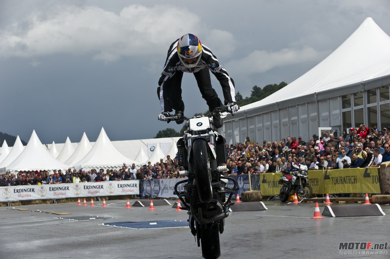 big_BMW_Motorrad_Days_2011_77.jpg