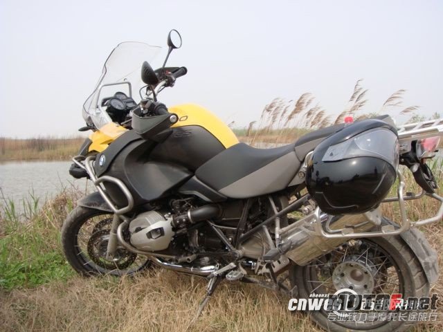 20100424_300343d0837d429fb7fcAee0a2aVYKOE.jpg