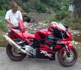 CBR954