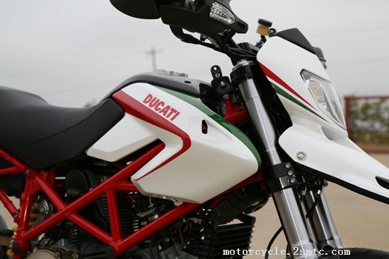 20090228133554346.jpg