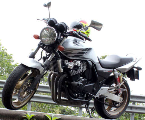 CB400VTEC三代