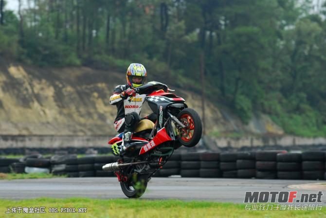20110628_5d5a8ef8ff43b55dae55o2bYaz8PRNoo_jpg_thumb.jpg
