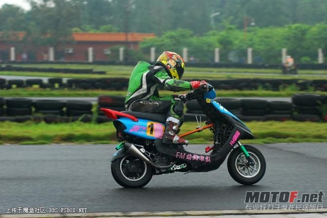 20110628_33e89c737a9d69be8e84GD0u9KsVZWbm_jpg_thumb.jpg