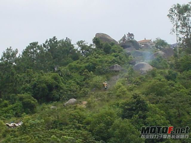^R 046.JPG