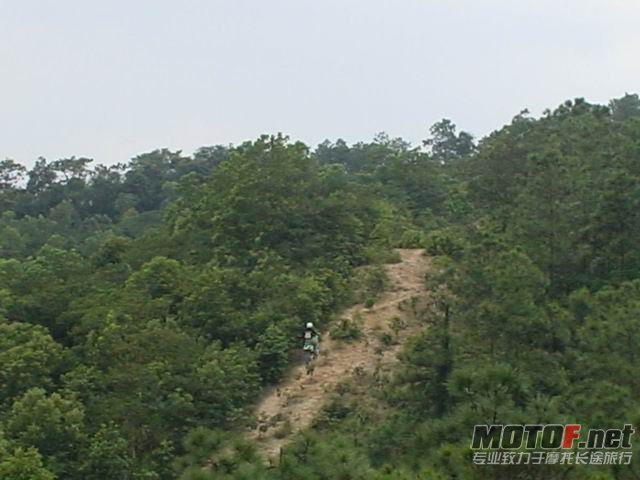 ^R 060.JPG