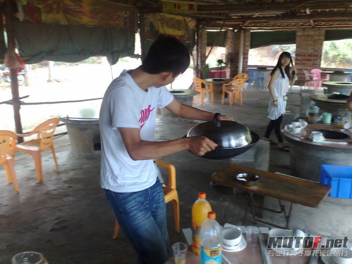 201107171165.jpg