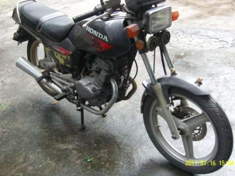 HONDA CBT