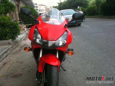 CBR954