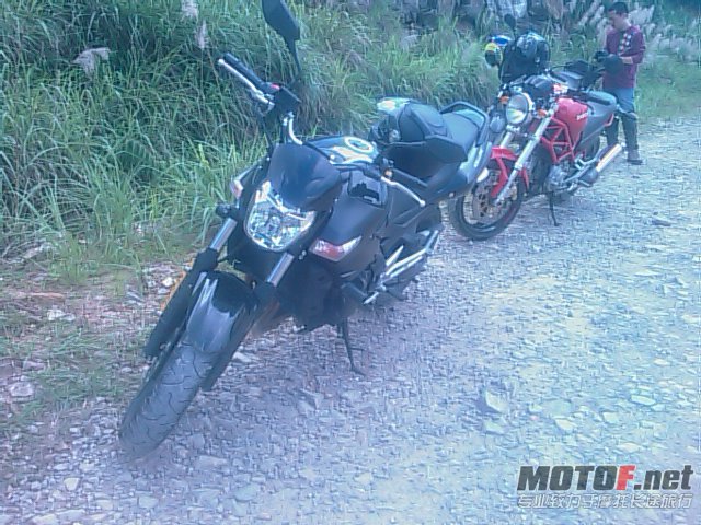 201107241044_040.jpg