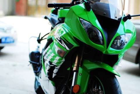 09 KAWASAKI ZX6R
