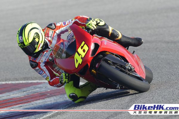 _size600_016_Rossi_Ducati_1198.jpg