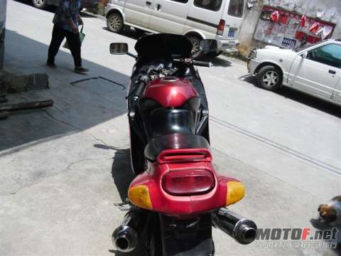 ZZR1100